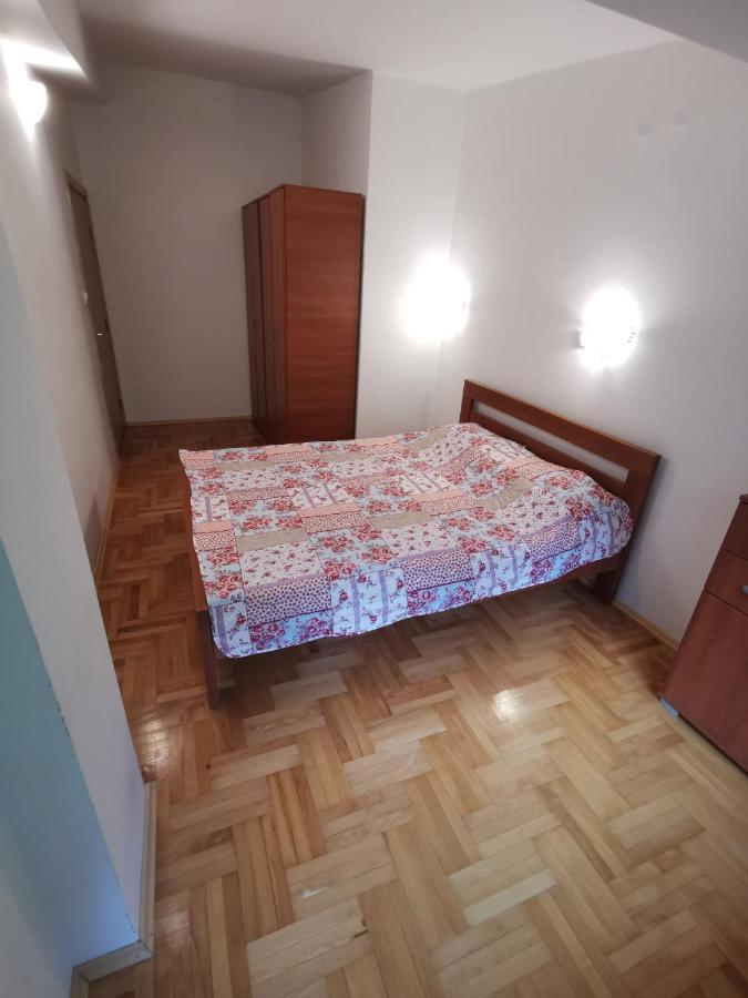 Zagrebska Flat Apartment Skopje Exterior photo